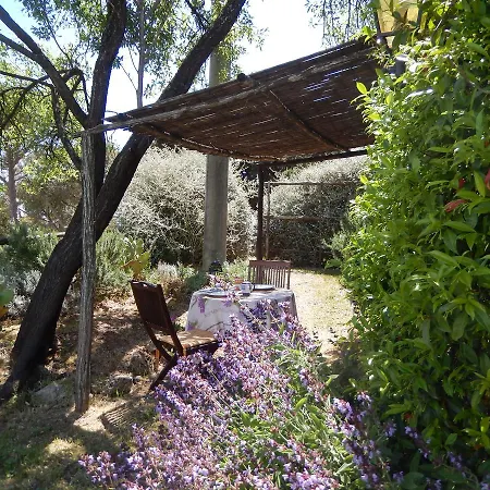 Frühstückspension Agriturismo Le Foreste *