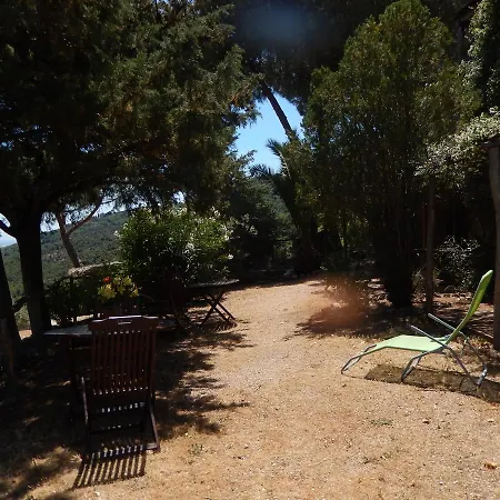 Agriturismo Le Foreste Frühstückspension *