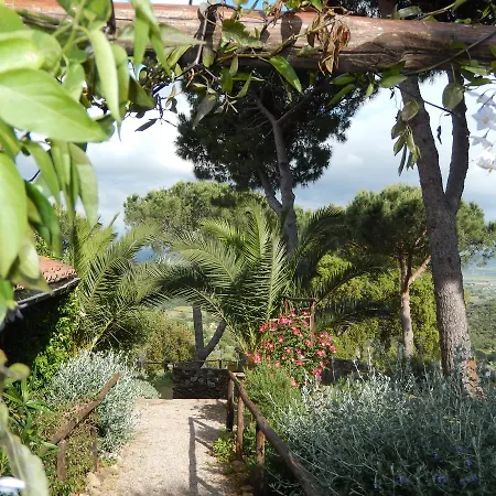 Frühstückspension Agriturismo Le Foreste *