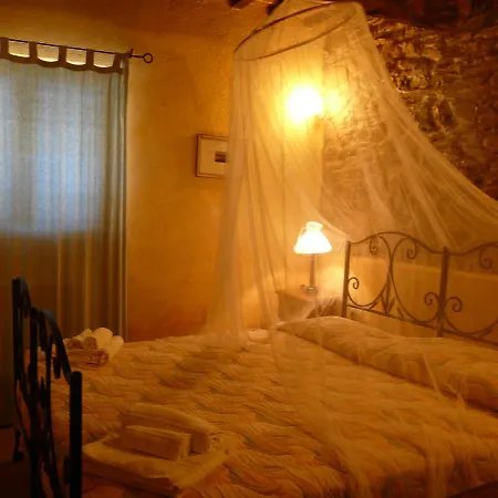 Agriturismo Le Foreste * 苏韦雷托