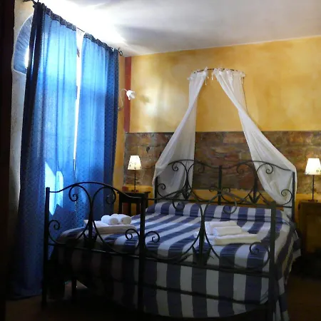 Agriturismo Le Foreste 住宿加早餐酒店